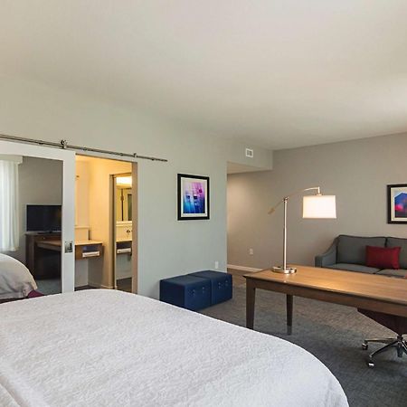 Hampton Inn & Suites-Dallas/ריצרדסון מראה חיצוני תמונה