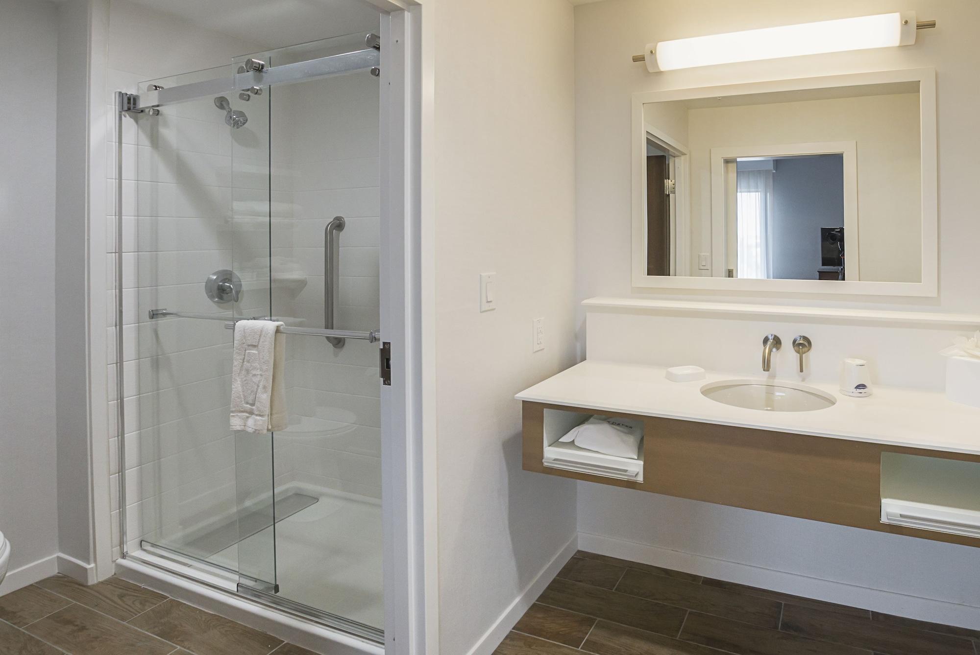 Hampton Inn & Suites-Dallas/ריצרדסון מראה חיצוני תמונה