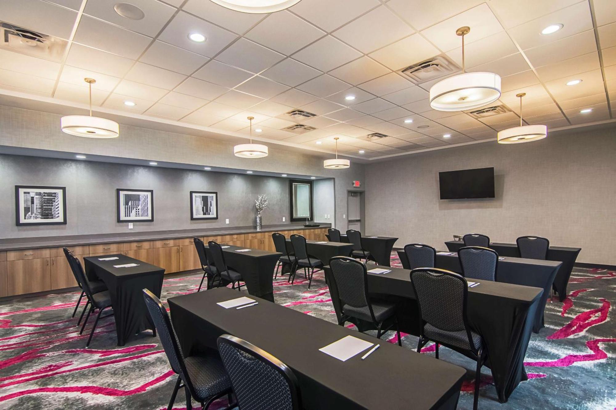 Hampton Inn & Suites-Dallas/ריצרדסון מראה חיצוני תמונה
