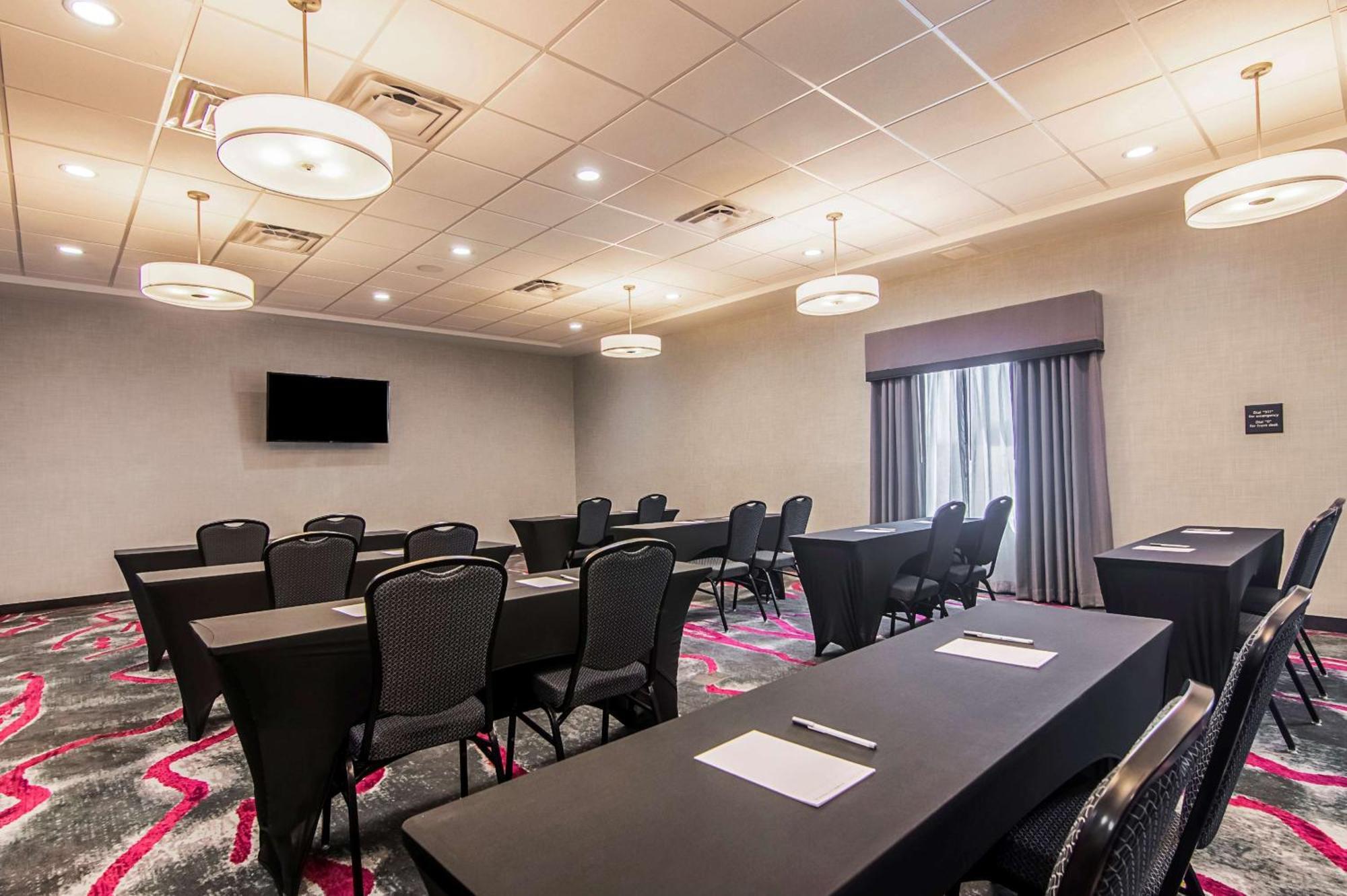 Hampton Inn & Suites-Dallas/ריצרדסון מראה חיצוני תמונה