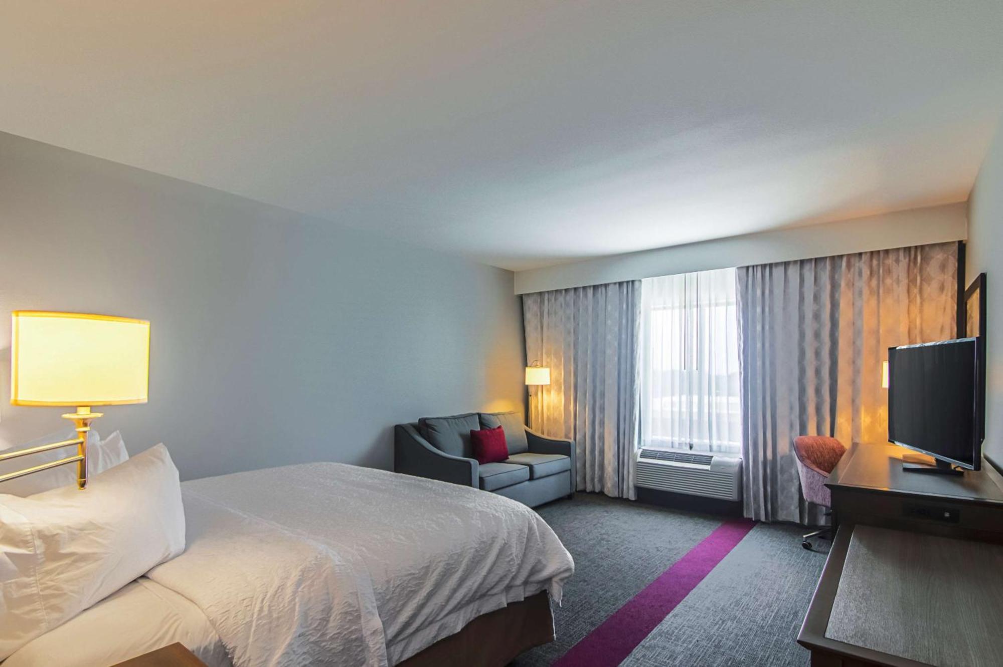 Hampton Inn & Suites-Dallas/ריצרדסון מראה חיצוני תמונה