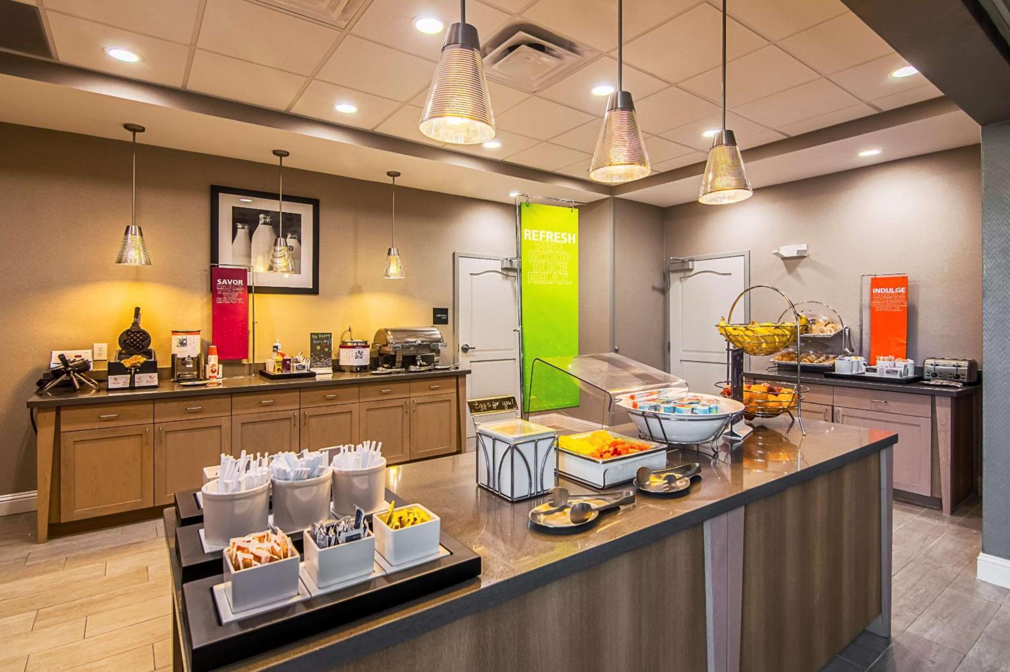 Hampton Inn & Suites-Dallas/ריצרדסון מראה חיצוני תמונה